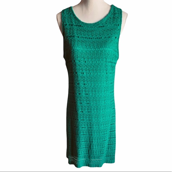 LACE EMERALD GREEN SLEEVELESS SHEATH DRESS - Picture 2 of 12